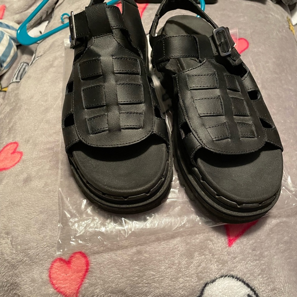 Women’s  Black Sandals